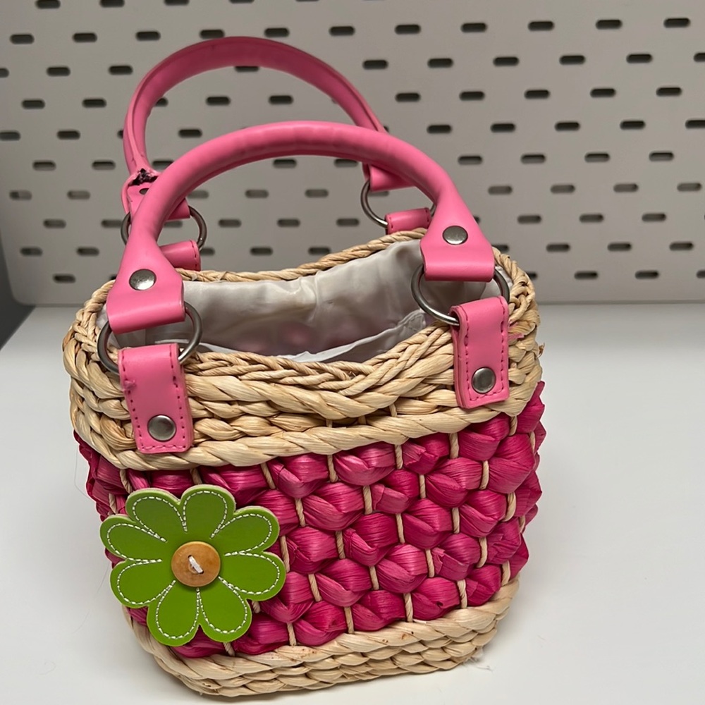 Vintage 2000's Girls Woven Basket Purse Pink Flower Handbag